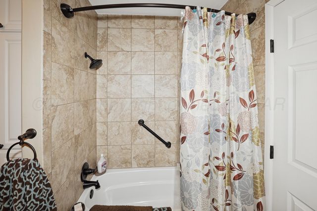 1201 Purnell Avenue, Stratford, TX 79084