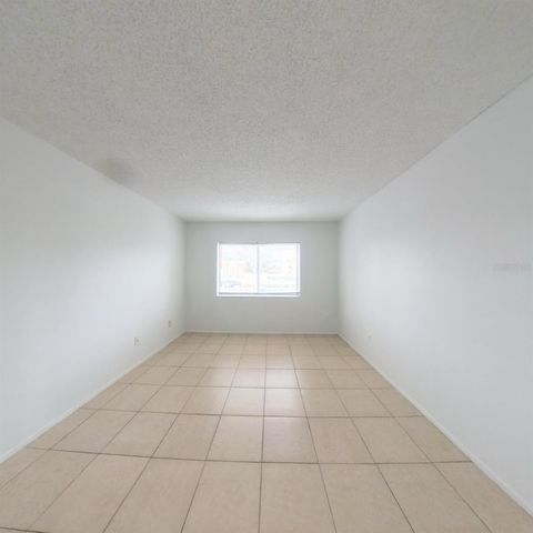 600 KENWICK CIRCLE 202, Casselberry, FL 32707