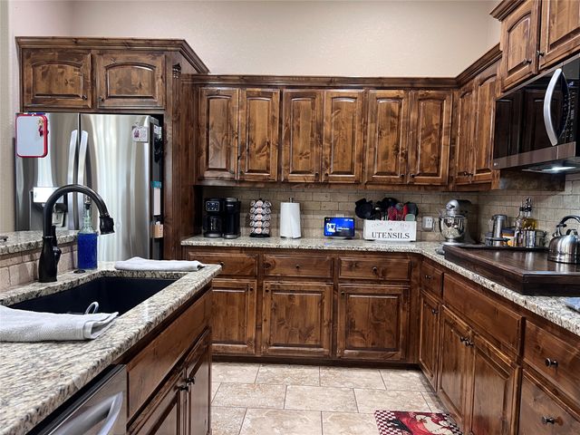 804 Great Oaks Drive, Mcalester, OK 74501
