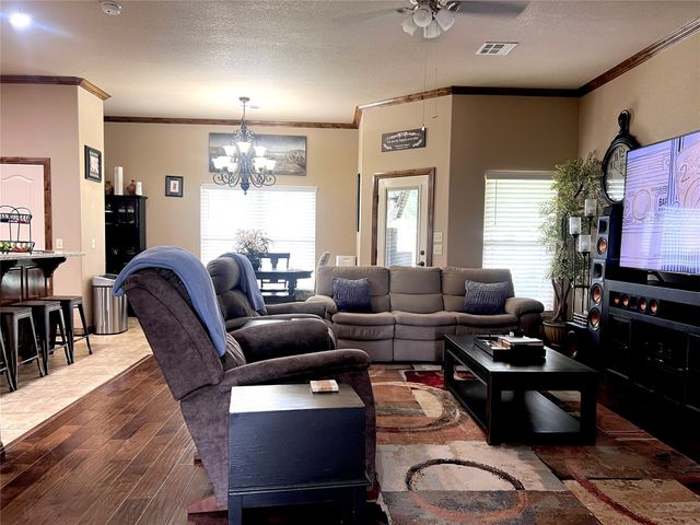 804 Great Oaks Drive, Mcalester, OK 74501