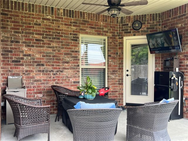 804 Great Oaks Drive, Mcalester, OK 74501