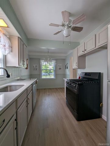 1444 Orchard Street, Ferndale, MI 48220