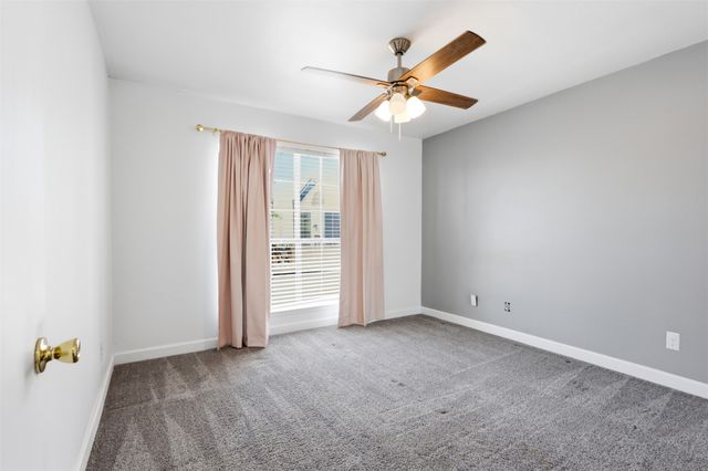 322 W Harwood Road B, Hurst, TX 76054