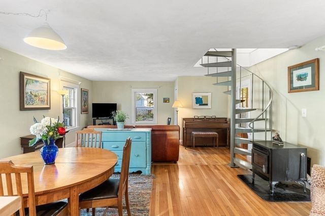 12 Bassett Street, Marblehead, MA 01945