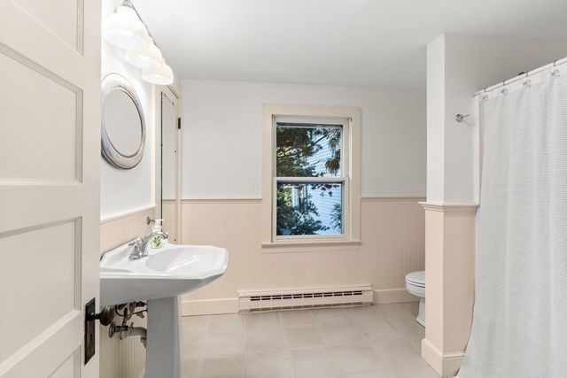 12 Bassett Street, Marblehead, MA 01945
