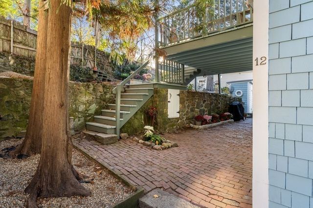 12 Bassett Street, Marblehead, MA 01945