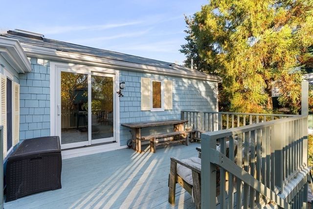 12 Bassett Street, Marblehead, MA 01945