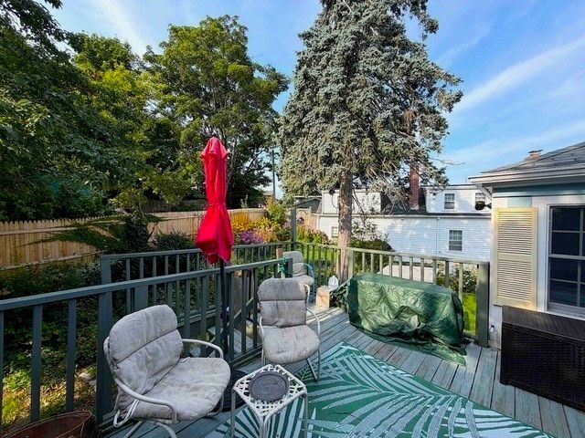 12 Bassett Street, Marblehead, MA 01945