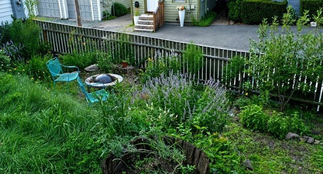 12 Bassett Street, Marblehead, MA 01945