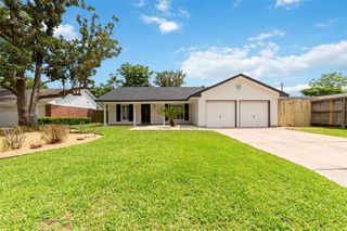 9643 Meadowcroft Drive, Houston, TX 77063