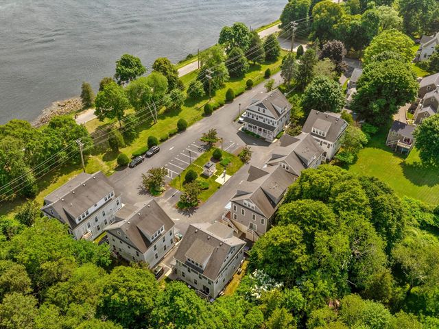 5 Honora Lane UNIT 5, Buzzards Bay, MA 02532