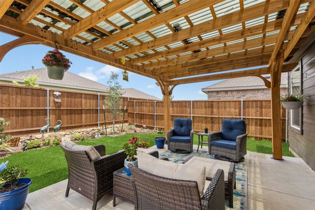 14163 Kempt Drive, Pilot Point, TX 76258