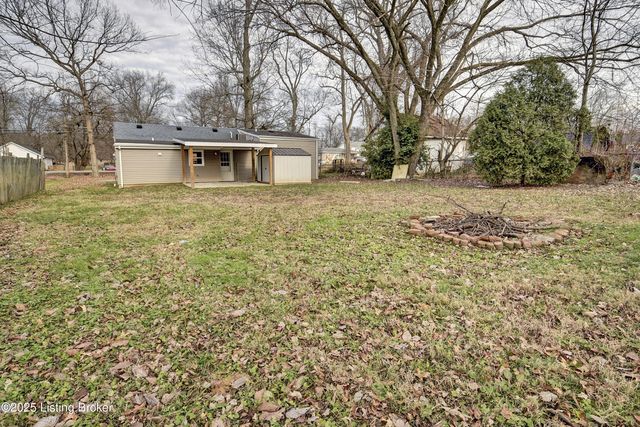 6629 Sylvania Rd, Louisville, KY 40258