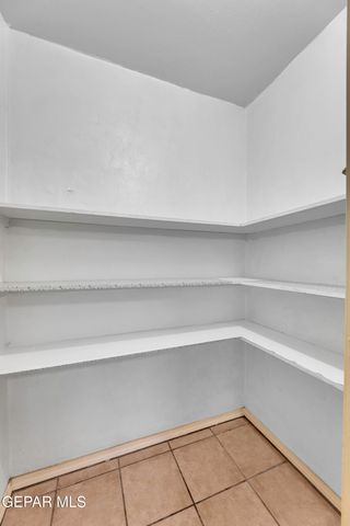 252 TRINITY Place, El Paso, TX 79905