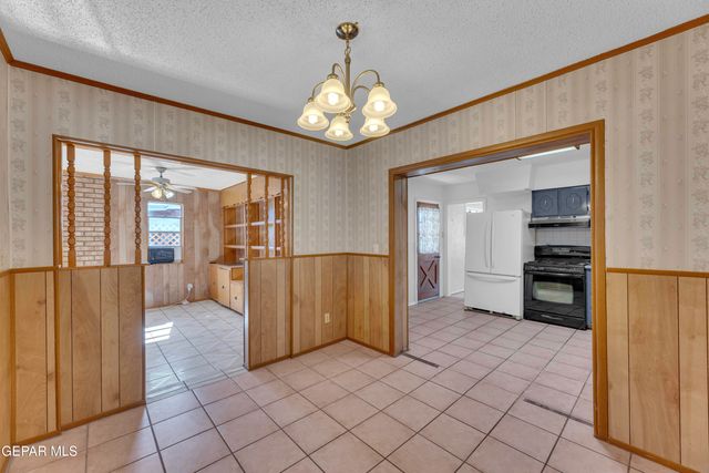 252 TRINITY Place, El Paso, TX 79905