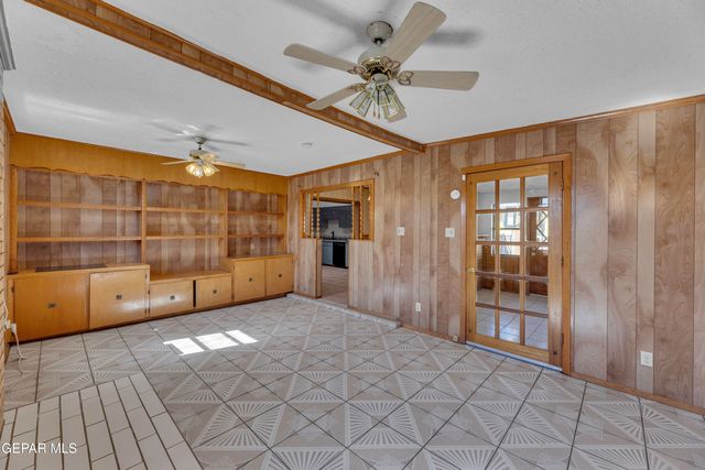 252 TRINITY Place, El Paso, TX 79905