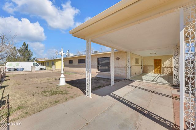 252 TRINITY Place, El Paso, TX 79905