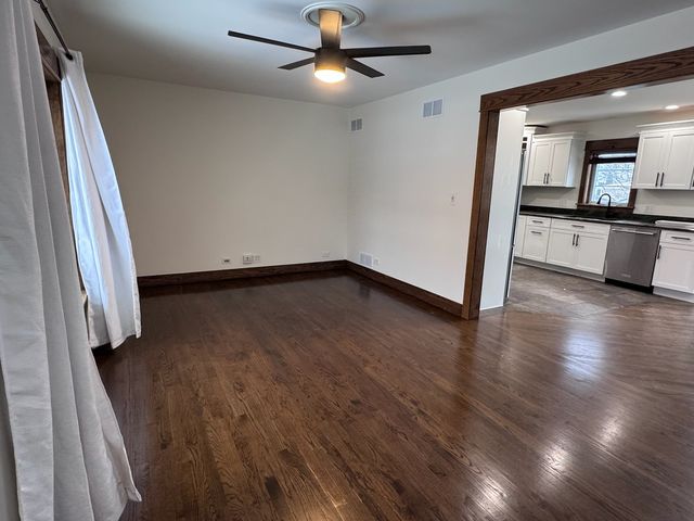 754 S Spring Road, Elmhurst, IL 60126