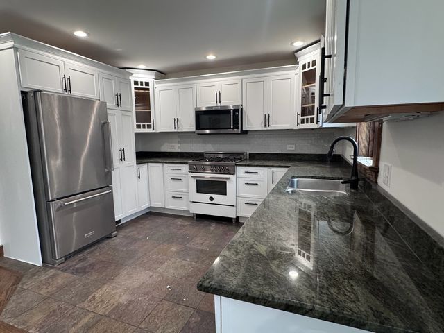 754 S Spring Road, Elmhurst, IL 60126