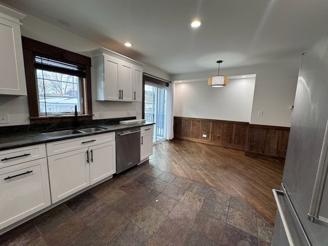 754 S Spring Road, Elmhurst, IL 60126