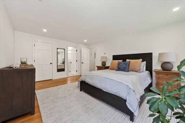 18 Roubound Rd, Norwell, MA 02061