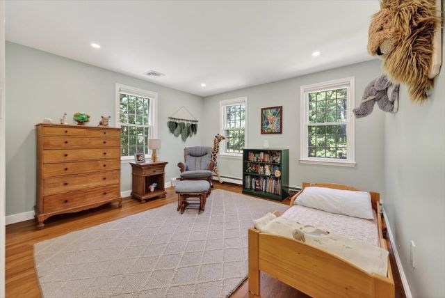 18 Roubound Rd, Norwell, MA 02061