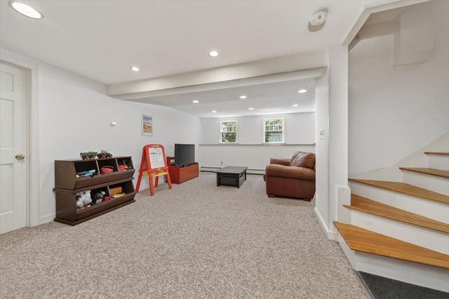 18 Roubound Rd, Norwell, MA 02061