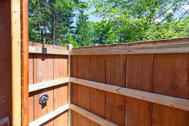 18 Roubound Rd, Norwell, MA 02061