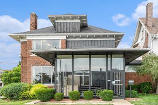 2617 W Grand Boulevard, Detroit, MI 48208