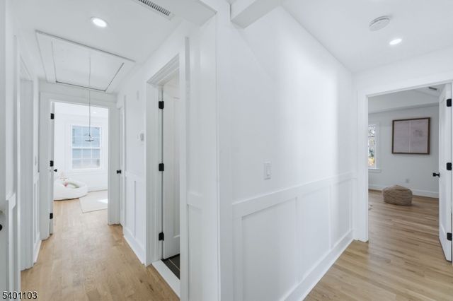 62 Lincoln Ave, Chatham Boro, NJ 07928