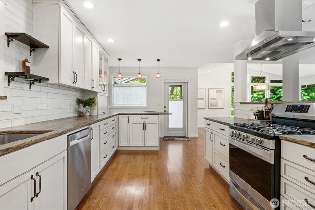 11019 NE 140th Street, Kirkland, WA 98034