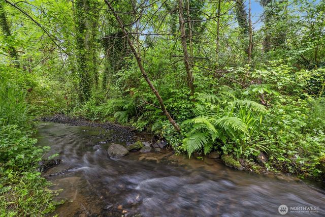 11019 NE 140th Street, Kirkland, WA 98034