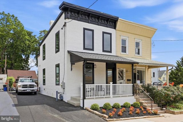 309 LOCUST AVE, Ardmore, PA 19003