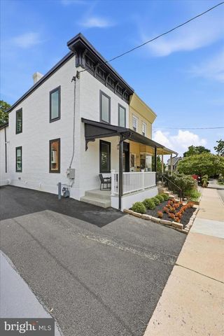 309 LOCUST AVE, Ardmore, PA 19003