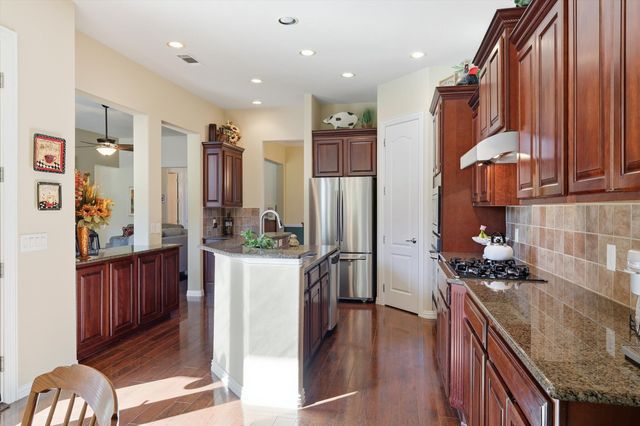 409 Verbena Lane, Frisco, TX 75036