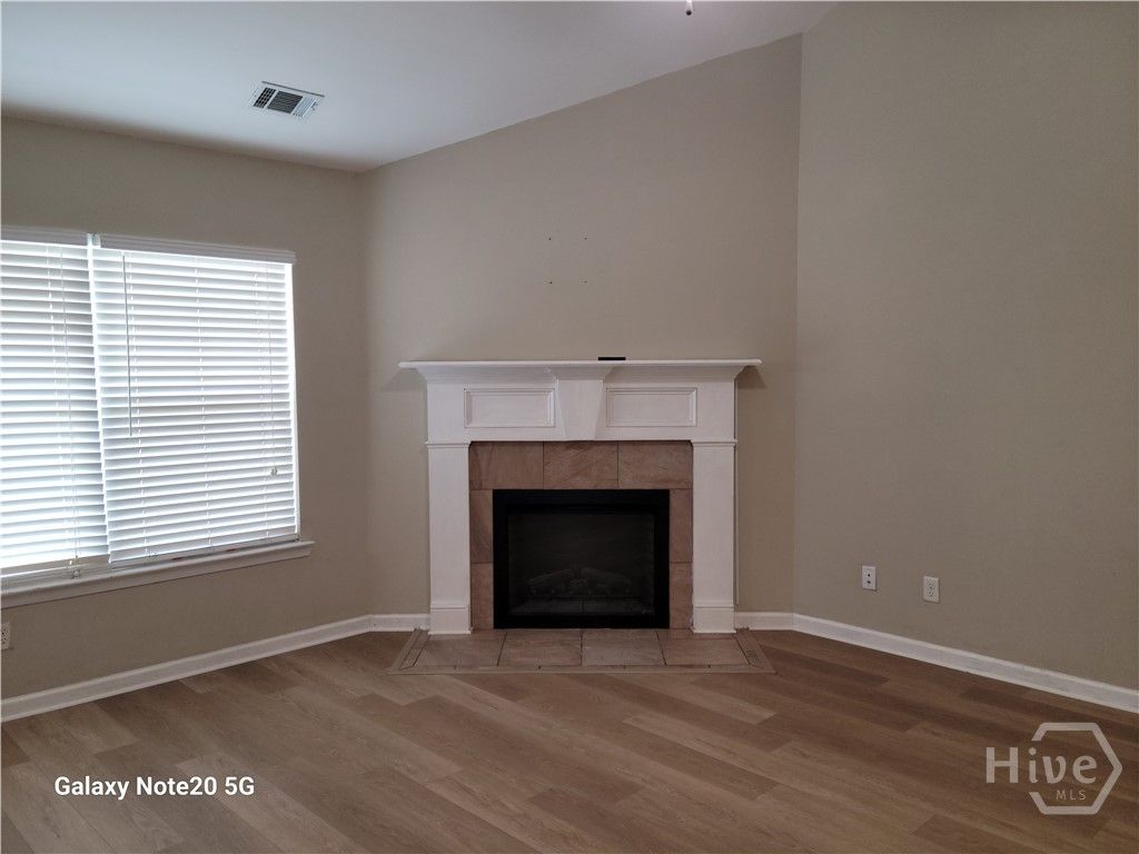 Image 6 of property listing at 104 Clydesdale Court, Guyton, GA 31312