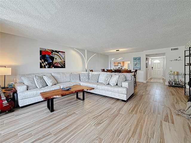 1581 GULF BOULEVARD 102N, Clearwater Beach, FL 33767