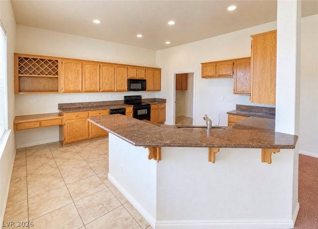 381 Arapahoe Street, Pahrump, NV 89048