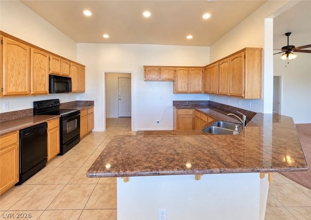 381 Arapahoe Street, Pahrump, NV 89048