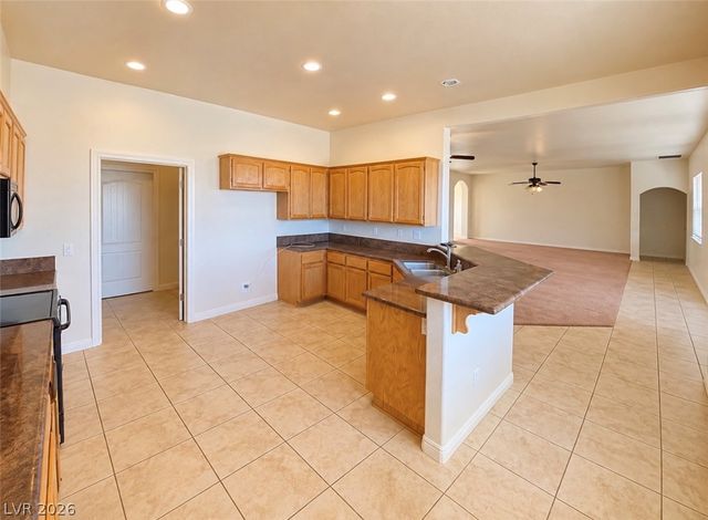 381 Arapahoe Street, Pahrump, NV 89048