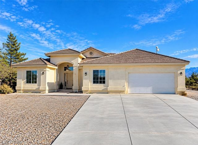 381 Arapahoe Street, Pahrump, NV 89048