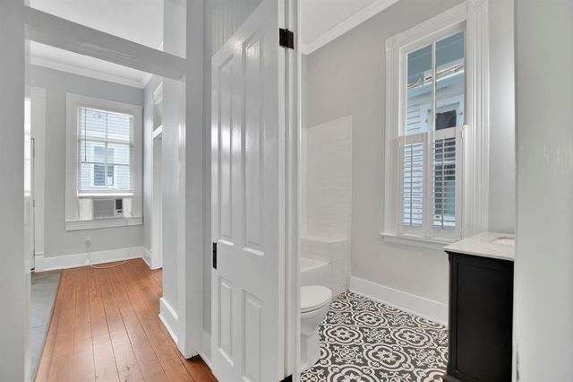 1606 Avenue L up, Galveston, TX 77550