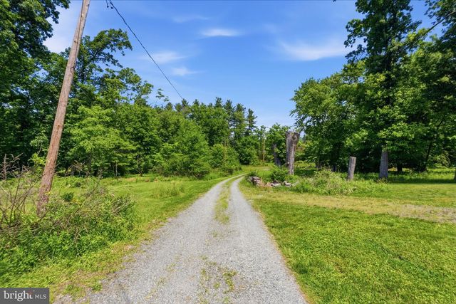 10 SHERIDAN LN, Pottstown, PA 19464