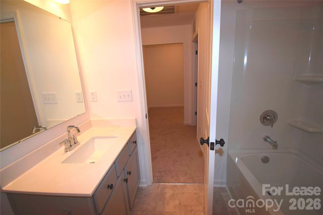11816 Basking Drive, Charlotte, NC 28214