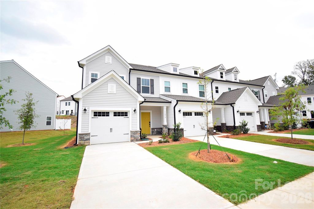 11816 Basking Drive, Charlotte, NC 28214