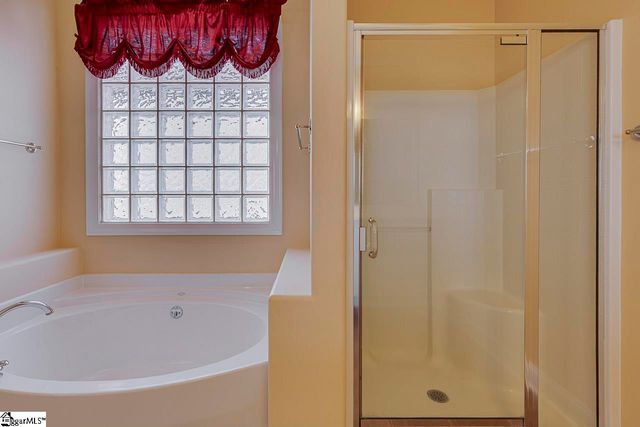 102 Wineberry Way, Greenville, SC 29615