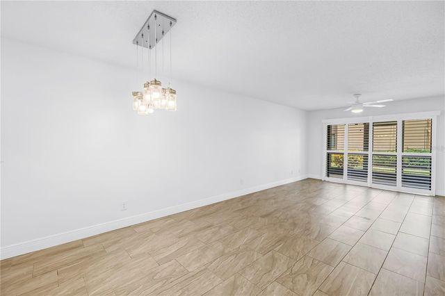 723 83RD AVENUE N 102, St Petersburg, FL 33702