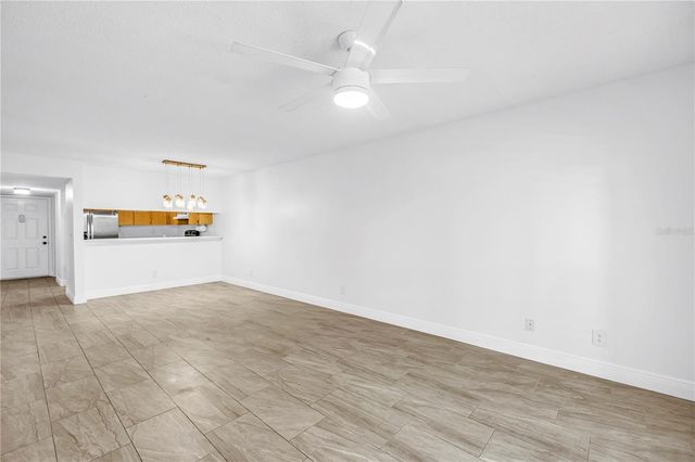 723 83RD AVENUE N 102, St Petersburg, FL 33702