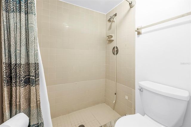 723 83RD AVENUE N 102, St Petersburg, FL 33702