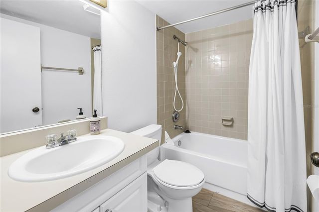 723 83RD AVENUE N 102, St Petersburg, FL 33702